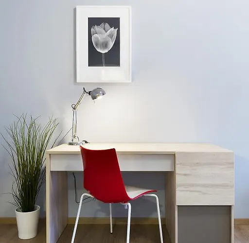 Spokojny I Komfortowy Wsrod Zieleni * ヴロツワフ