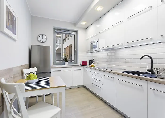 Spokojny I Komfortowy Wsrod Zieleni Apartament